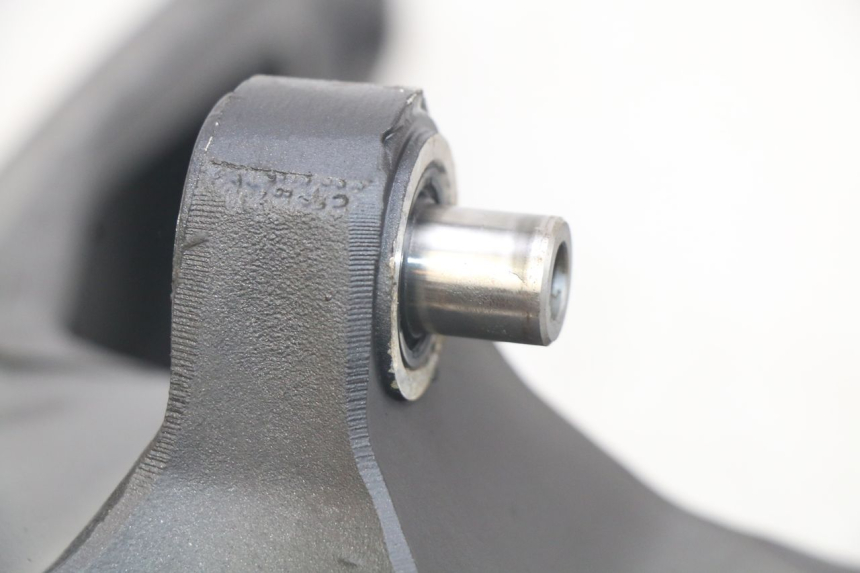 photo de SCHOMMELARM YAMAHA MT ABS 125 (2014 - 2018) - Bevestigingspunten