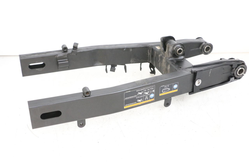 photo de SCHOMMELARM KAWASAKI NINJA 400 (2018 - 2023) - Detail van het onderdeel