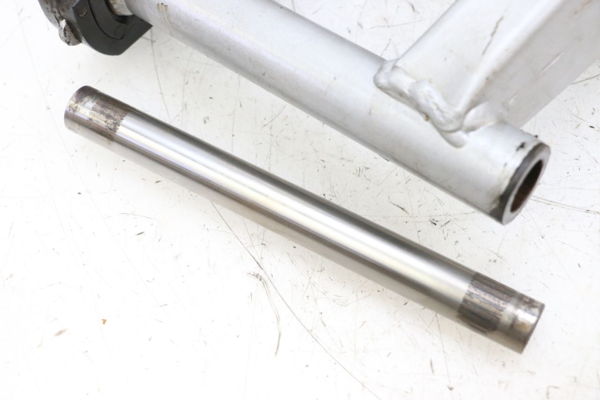 photo de SCHOMMELARM HONDA NSR R 125 (1994 - 2003) - Detail van het onderdeel