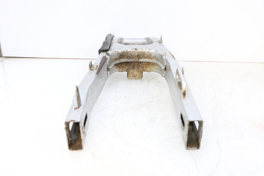 photo de SCHOMMELARM HONDA NSR R 125 (1994 - 2003) - Bevestigingspunten