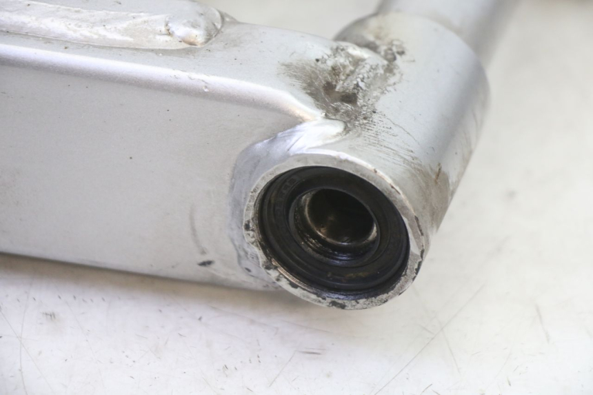 photo de SCHOMMELARM HONDA NTV DEAUVILLE 650 (2001 - 2006) - Zoom op gebruiksstaat