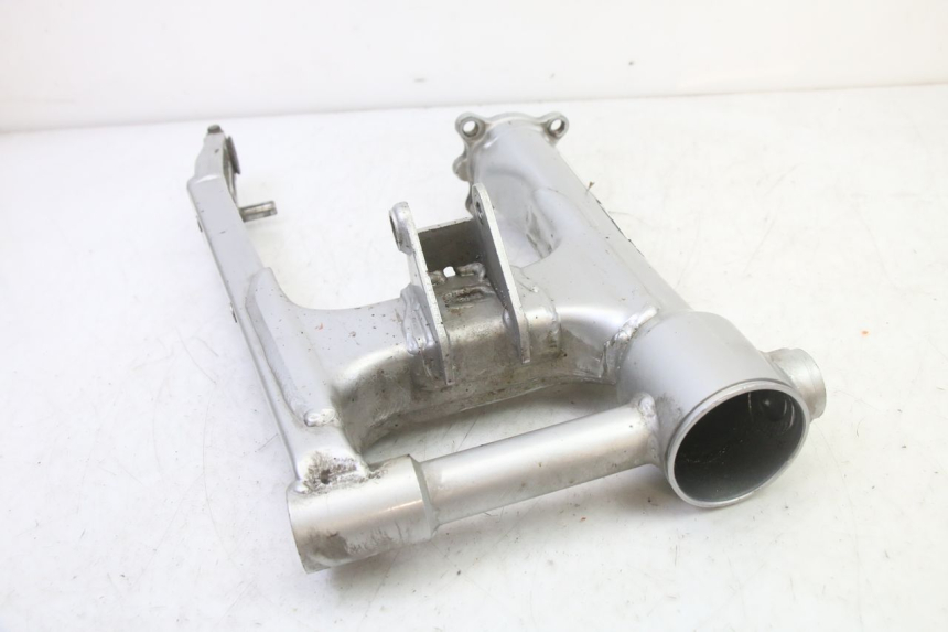 photo de SCHOMMELARM HONDA NTV DEAUVILLE 650 (2001 - 2006) - Overzicht