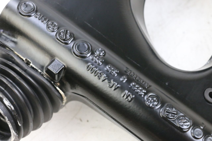 photo de SCHOMMELARM BMW R GS 1250 (2021 - 2024) - Technische close-up