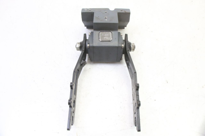 photo de SCHOMMELARM PUNK ELECTRIC RIDER 1 - Bevestigingspunten