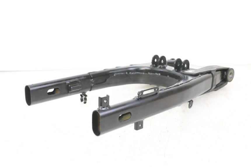 photo de SCHOMMELARM ROYAL ENFIELD SCRAM 411 (2022 - 2024) - Bevestigingspunten