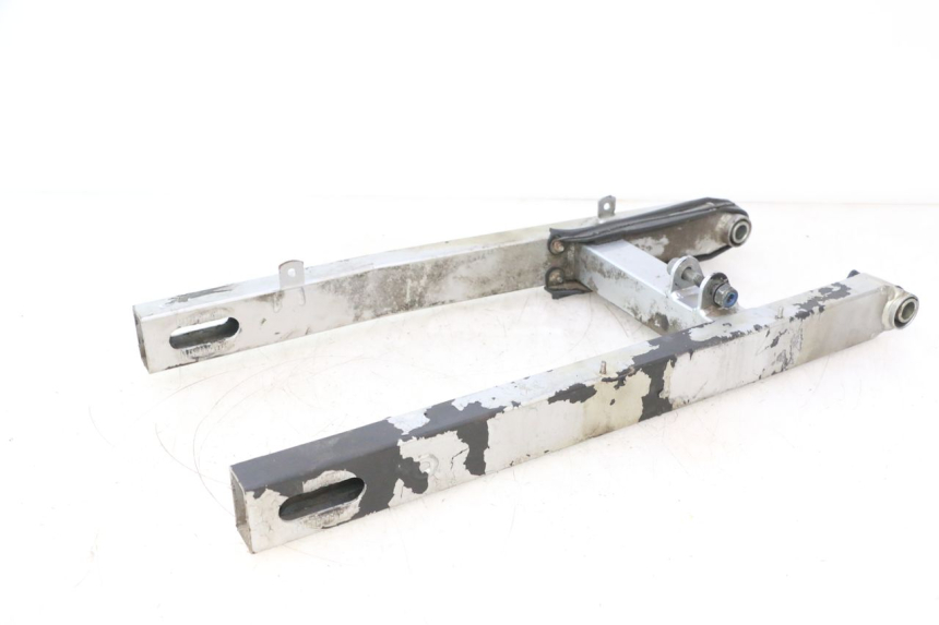 photo de SCHOMMELARM MZ RT 125 (2000 - 2008) - Kenmerkende details