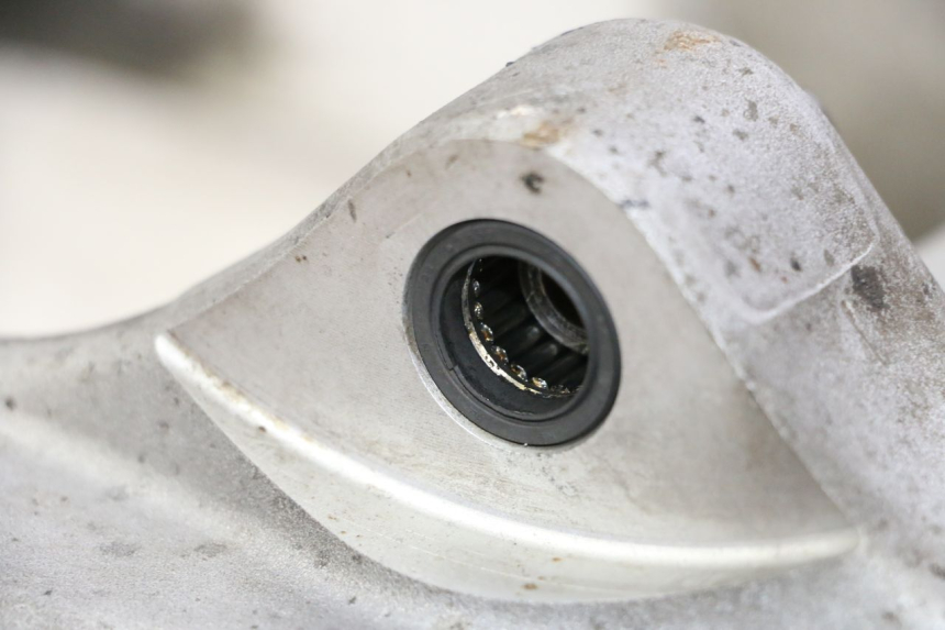 photo de SCHOMMELARM HONDA ST PAN EUROPEAN 1300 (2002 - 2013) - Zoom op gebruiksstaat