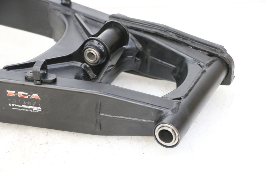 photo de SCHOMMELARM SUZUKI GSX F GSXF 650 (2007 - 2015) - Markeringen en referenties