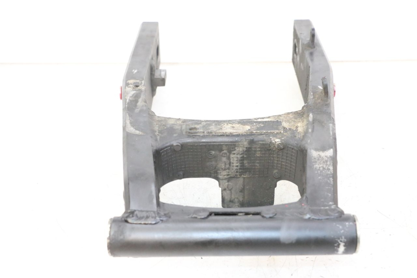 photo de SCHOMMELARM SUZUKI SV S 650 (2003 - 2009) - Kenmerkende details