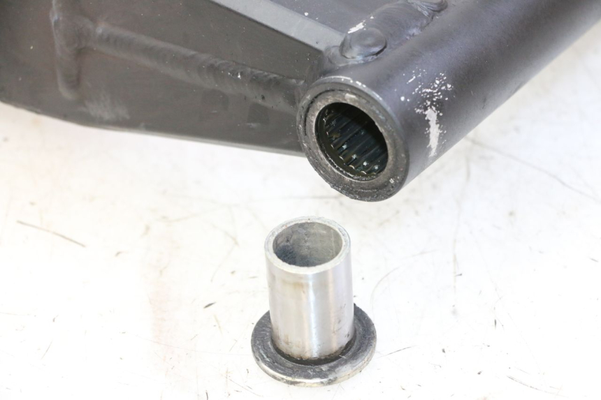 photo de SCHOMMELARM SUZUKI SV S 650 (2003 - 2009) - Zoom op gebruiksstaat