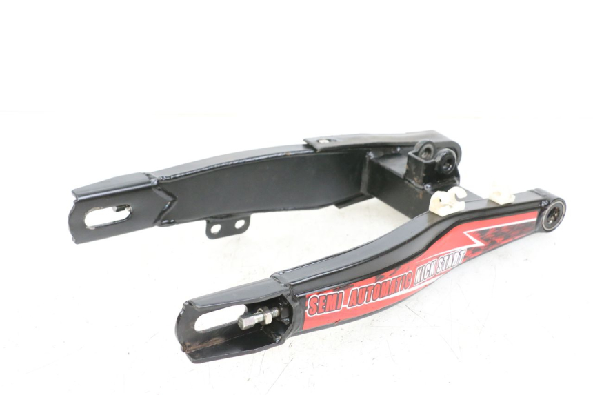 photo de SCHOMMELARM NITRO MOTORS THUNDER 125 - Technische close-up