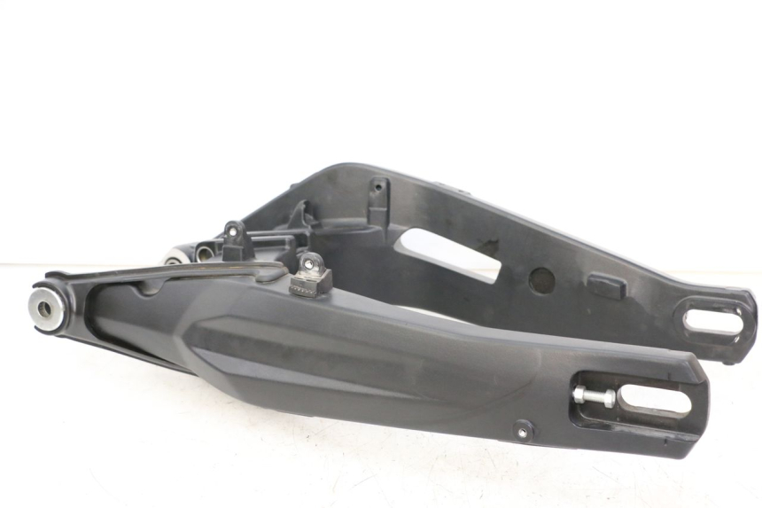 photo de SCHOMMELARM YAMAHA TRACER 7 700 (2020 - 2024) - Hoofdaanzicht