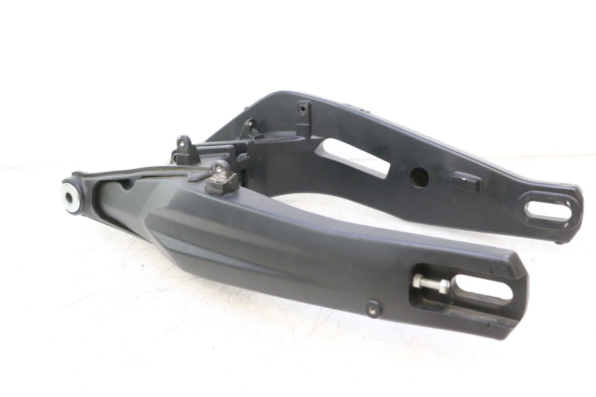 photo de SCHOMMELARM YAMAHA TRACER 7 700 (2020 - 2024) - Alternatieve hoek