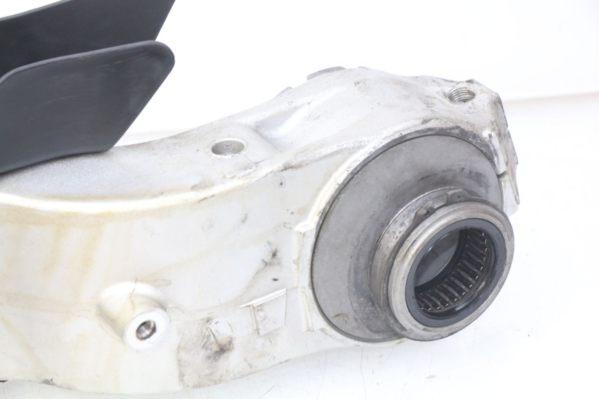 photo de SCHOMMELARM HONDA VFR FI RC46 800 (1998 - 2001) - Gecontroleerd onderdeel