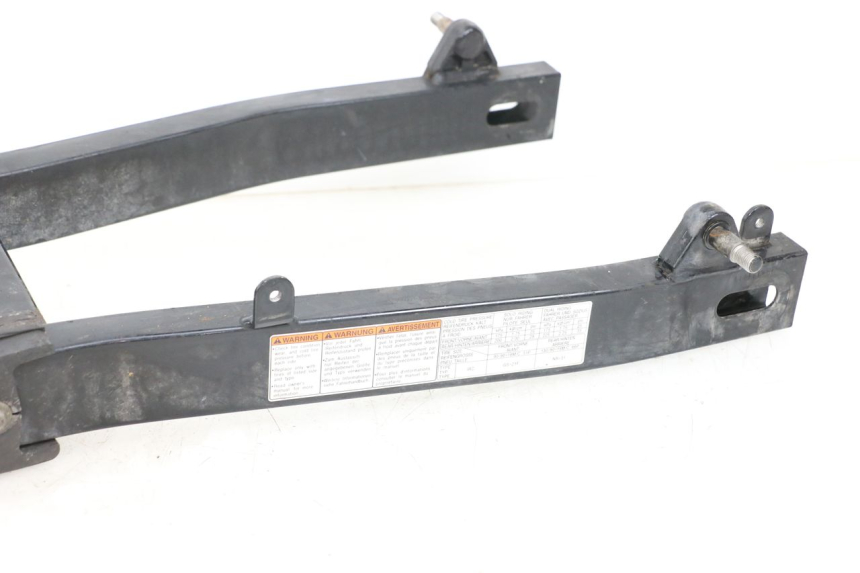 photo de SCHOMMELARM SUZUKI VL INTRUDER 125 (2004 - 2007) - Staat van het oppervlak