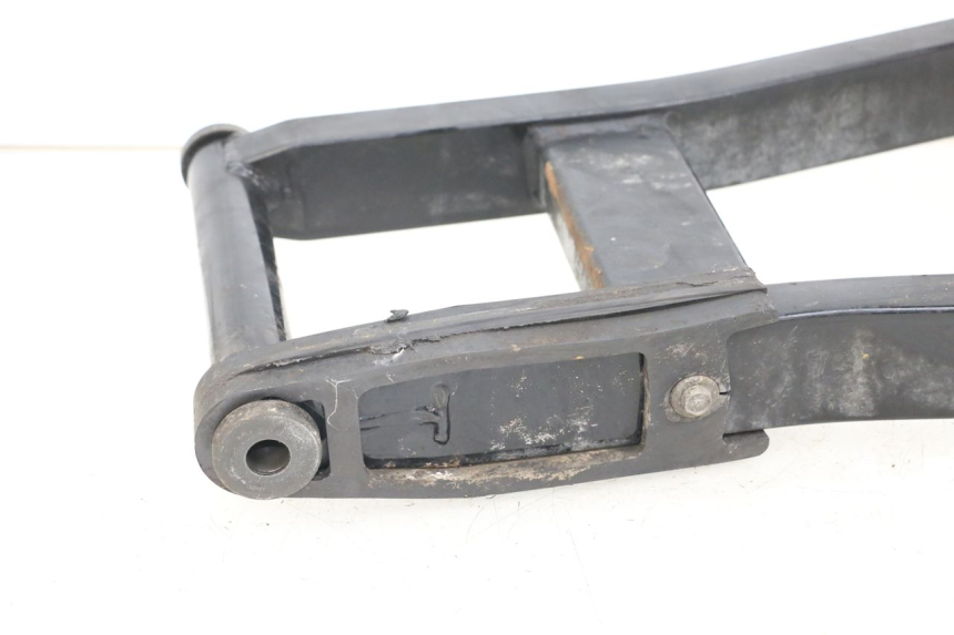 photo de SCHOMMELARM SUZUKI VL INTRUDER 125 (2004 - 2007) - Gecontroleerd onderdeel