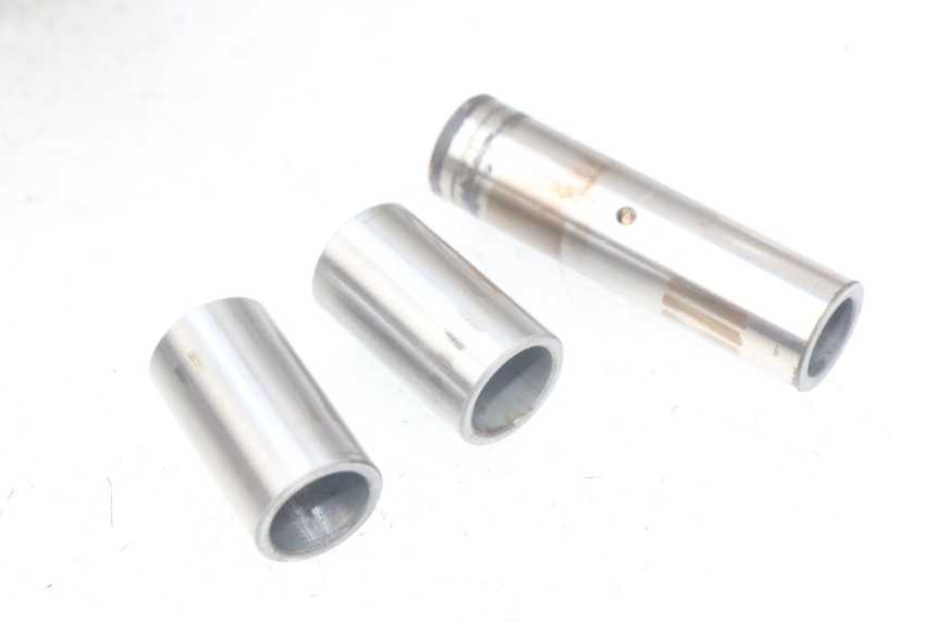 photo de SCHOMMELARM SUZUKI XF FREEWIND 650 (1997 - 2003) - Andere kijkhoek