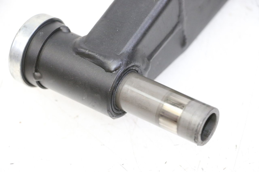 photo de SCHOMMELARM YAMAHA XJ6 ABS 600 (2008 - 2016) - Andere kijkhoek