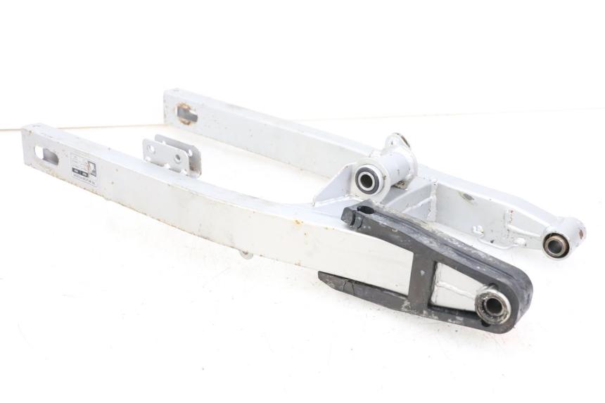 photo de SCHOMMELARM HYOSUNG XRX 125 (2000 - 2008) - Hoofdaanzicht
