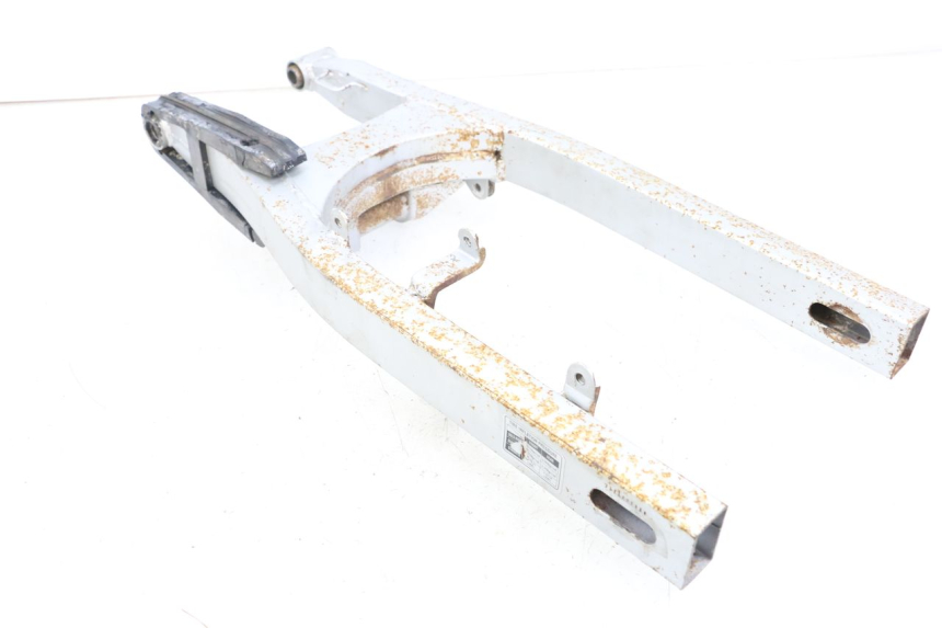 photo de SCHOMMELARM HYOSUNG XRX 125 (2000 - 2008) - Kenmerkende details