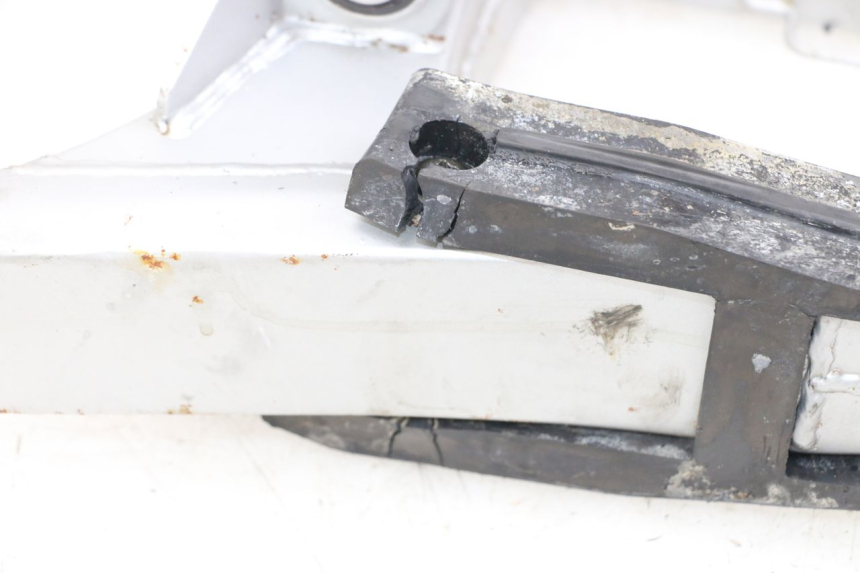 photo de SCHOMMELARM HYOSUNG XRX 125 (2000 - 2008) - Andere kijkhoek