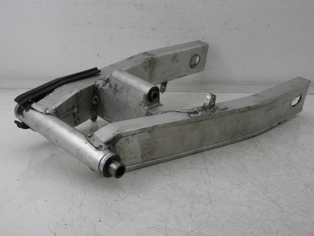 photo de SCHOMMELARM YAMAHA FZS FAZER 600 (1998 - 2001) - Detail van het onderdeel