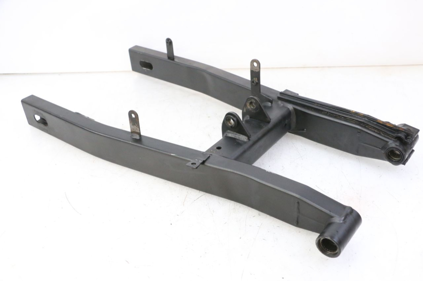 photo de SCHOMMELARM YAMAHA XJ6 600 (2008 - 2016) - Bevestigingspunten