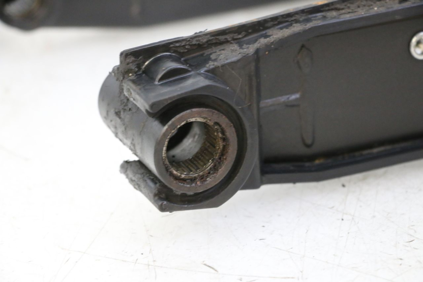 photo de SCHOMMELARM YAMAHA XJ6 600 (2008 - 2016) - Markeringen en referenties