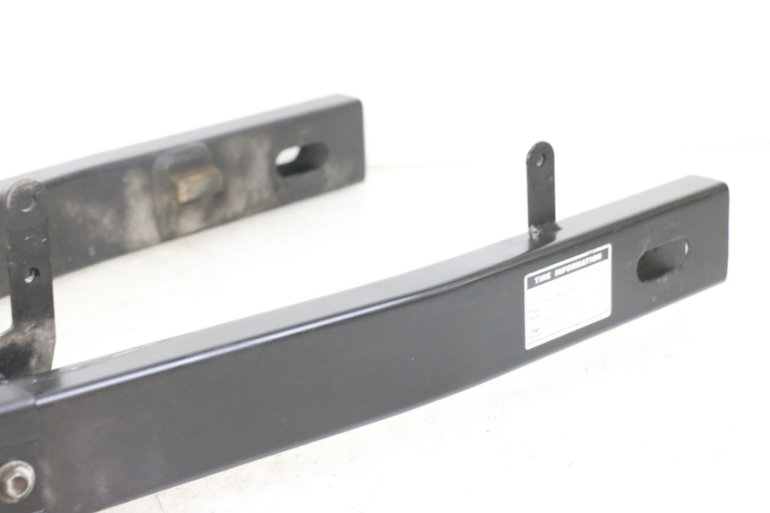 photo de SCHOMMELARM YAMAHA XJ6 ABS 600 (2008 - 2016) - Gecontroleerd onderdeel