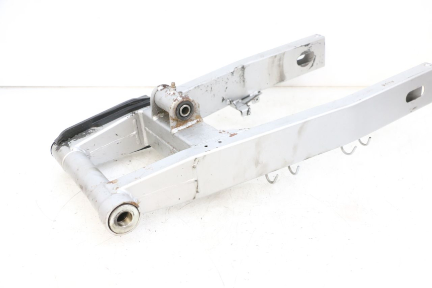 photo de SCHOMMELARM KAWASAKI ZR 7 750 (1999 - 2004) - Hoofdaanzicht