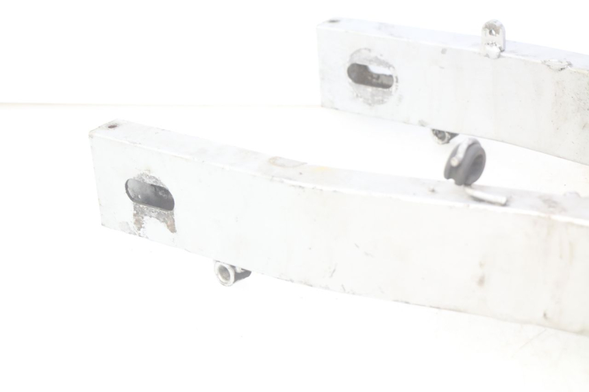 photo de SCHOMMELARM KAWASAKI ZX-6R ZX6R 600 (1995 - 1997) - Andere kijkhoek