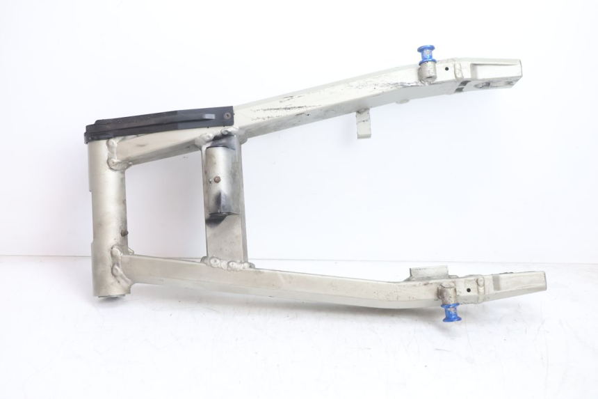 photo de SCHOMMELARM KAWASAKI ZX-6R ZX6R 600 (2000 - 2002) - Kenmerkende details