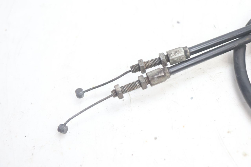 photo de GASKABEL SUZUKI DR S 600 (1985 - 1989) - Andere kijkhoek