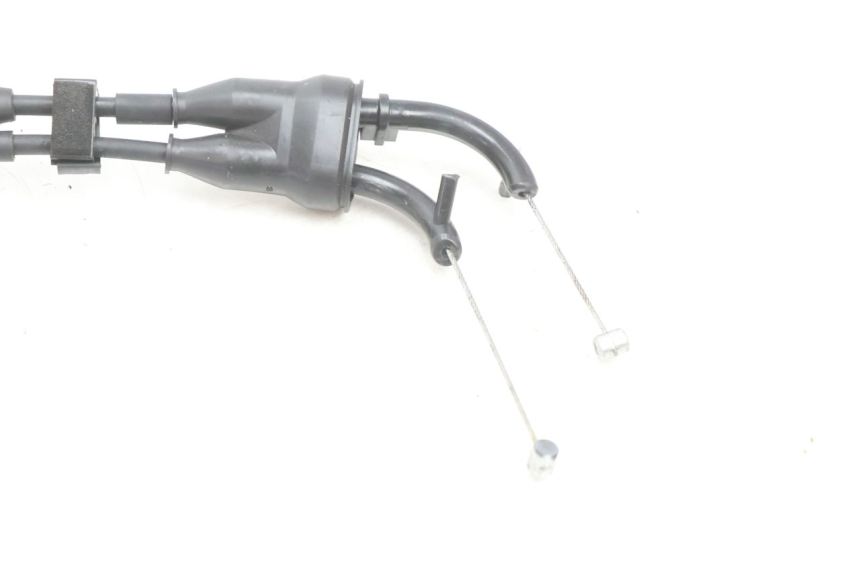 photo de GASKABEL YAMAHA FZ8 800 (2010 - 2016) - Andere kijkhoek