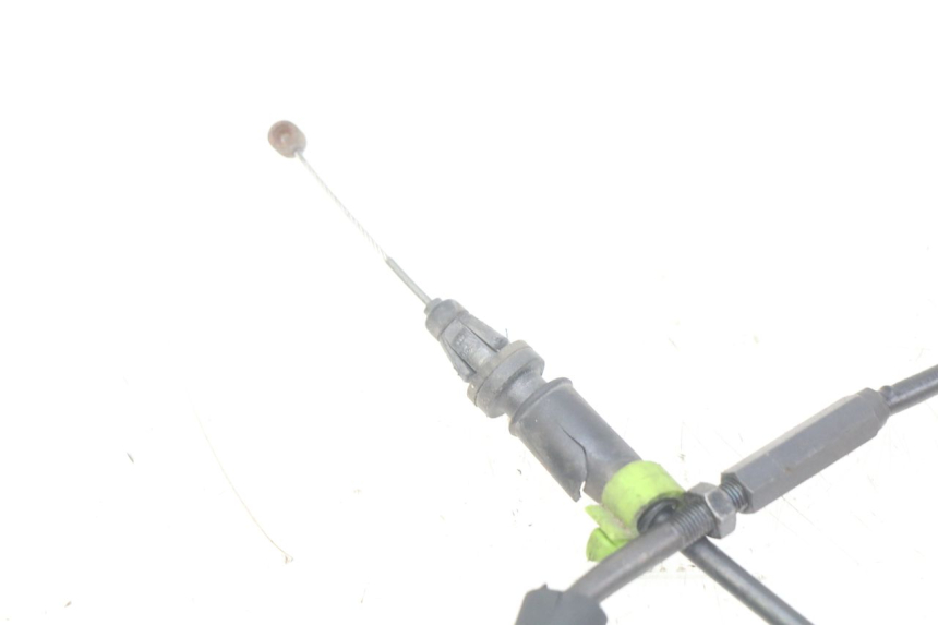 photo de GASKABEL PEUGEOT SATELIS 125 (2006 - 2009) - Zoom op gebruiksstaat