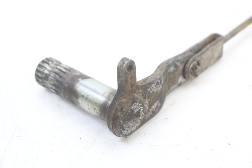 photo de ACHTERREMKABEL SUZUKI GSX E 250 (1982 - 1983) - Detail van het onderdeel