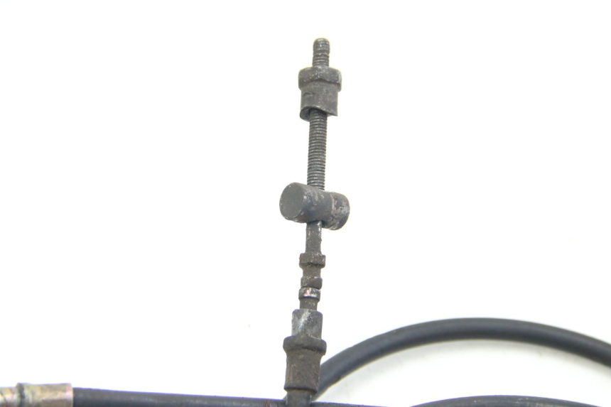 photo de ACHTERREMKABEL PEUGEOT KISBEE 4T 50 (2010 - 2017) - Detail van het onderdeel