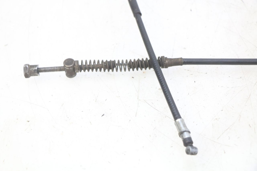 photo de ACHTERREMKABEL PEUGEOT KISBEE 4T 50 (2010 - 2017) - Zoom op gebruiksstaat