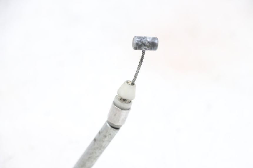 photo de ZADELSLOTKABEL SUZUKI DL V STROM 1000 (2002 - 2007) - Zoom op gebruiksstaat