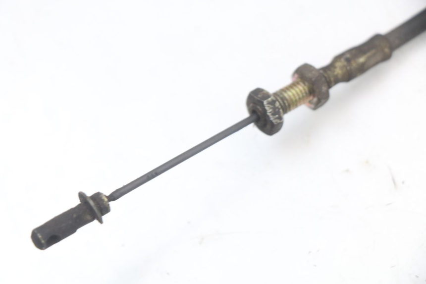 photo de ZADELSLOTKABEL SUZUKI GZ MARAUDER 125 (1998 - 2004) - Zoom op gebruiksstaat