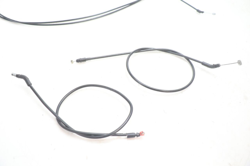 photo de ZADELSLOTKABEL PIAGGIO MP3 LT 300 (2010 - 2016) - Andere kijkhoek