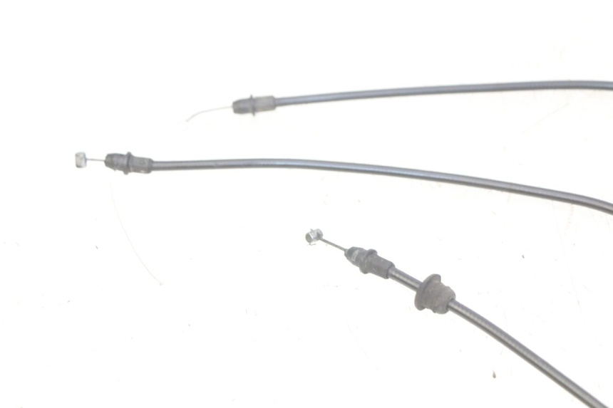 photo de ZADELSLOTKABEL PIAGGIO XEVO - X EVO 125 (2007 - 2017) - Zoom op gebruiksstaat