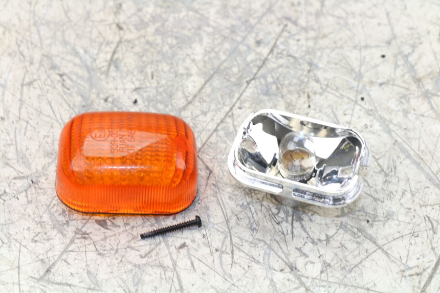 photo de ACHTERRECHTS KNIPPERLICHTGLAS YAMAHA BW'S BWS 125 (2010 - 2013) - Hoofdaanzicht
