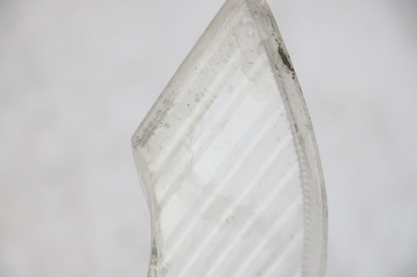 photo de VOORSTE RECHTER KNIPPERLICHTGLAS PEUGEOT VIVACITY NEW 2T 50 (2008 - 2017) - Detail van het onderdeel