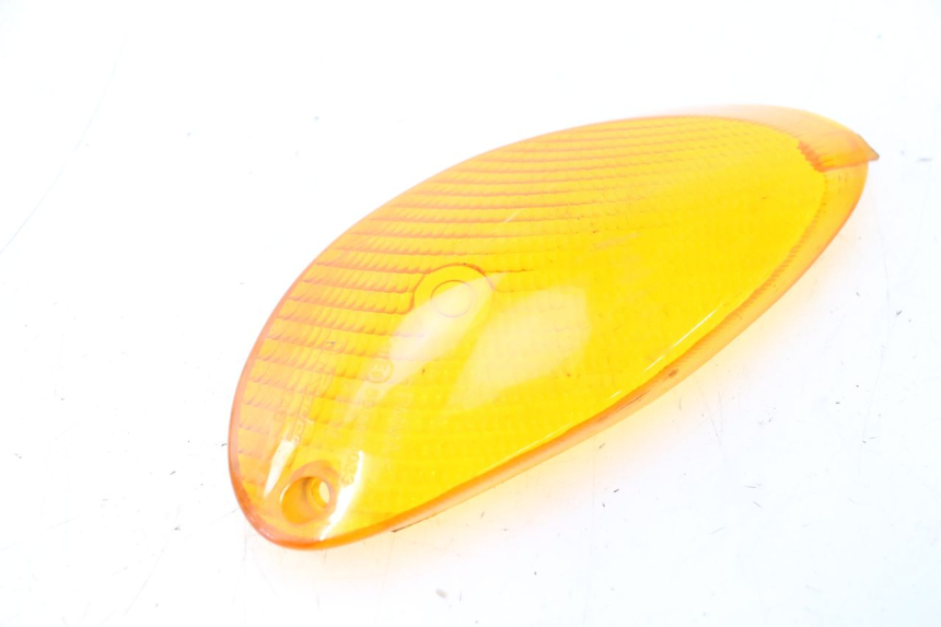 photo de RECHTS VOORSTE KNIPPERLICHTGLAS YAMAHA YP MAJESTY 125 (1998 - 2001) - Detail van het onderdeel