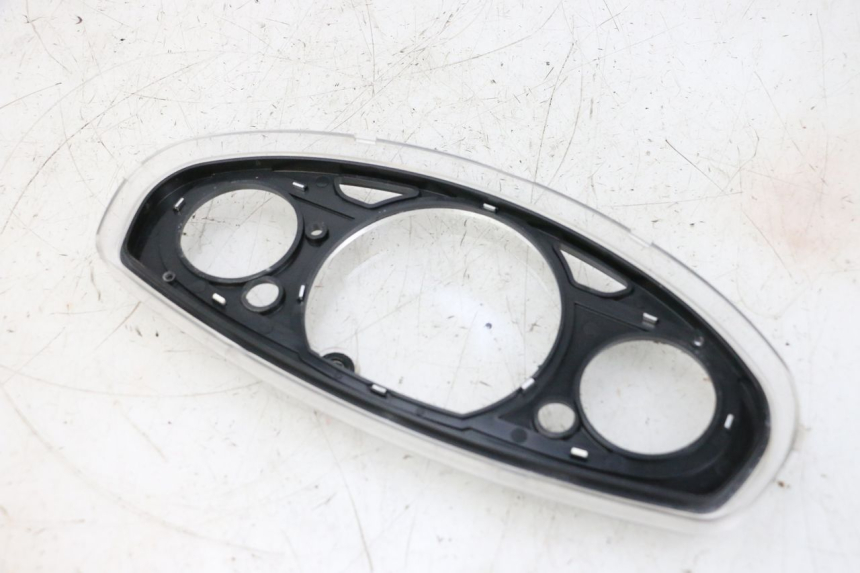 photo de TELGLAS TELLERPLAAT SUZUKI BURGMAN 125 (2007 - 2014) - Zoom op gebruiksstaat