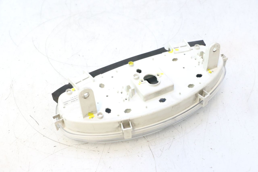 photo de TELGLAS TELLERPLAAT SUZUKI BURGMAN 125 (2007 - 2014) - Zoom op componenten