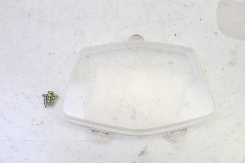 photo de TELLERKAPJE PEUGEOT KISBEE 4T 50 (2018 - 2022) - Andere kijkhoek