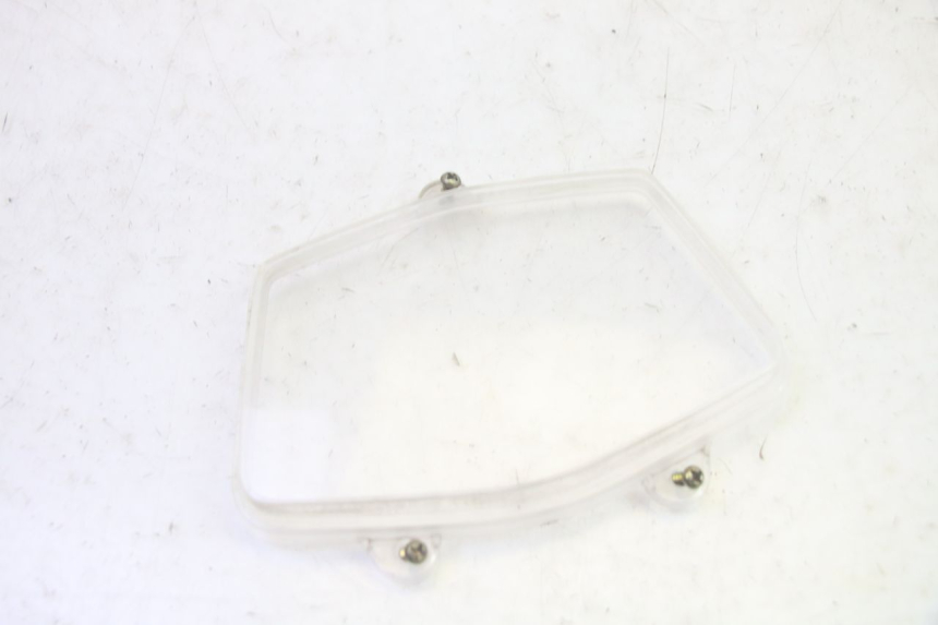 photo de TELLERKAPJE PEUGEOT KISBEE 4T 50 (2018 - 2022) - Zoom op gebruiksstaat