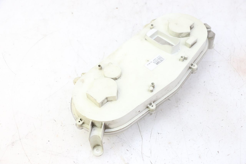 photo de TELLERKAPJE PEUGEOT SATELIS 250 (2006 - 2012) - Andere kijkhoek